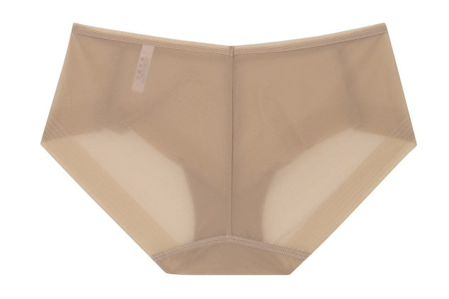 Wacoal Oh My Nudes Sheer Bikini Panty กางเกงในไร้ตะเข็บ รูปแบบบิกินี่ รุ่น WU3S00 สีโอวัลติน (OT)(รุ่นเดิม WU1214) สีโอวัลติน (OT)