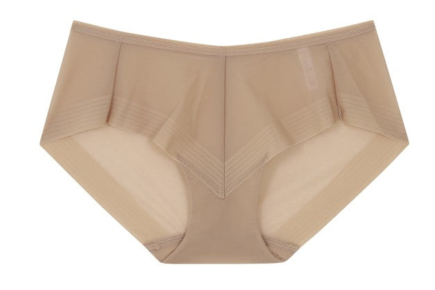 Wacoal Oh My Nudes Sheer Bikini Panty กางเกงในไร้ตะเข็บ รูปแบบบิกินี่ รุ่น WU3S00 สีโอวัลติน (OT)(รุ่นเดิม WU1214) สีโอวัลติน (OT)