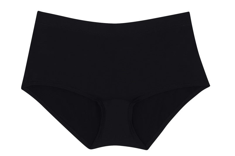Wacoal Innovation Collagen Fabric Boyleg Panty กางเกงในรูปแบบขาสั้น รุ่น WU5K00 (L) สีดำ (BL)